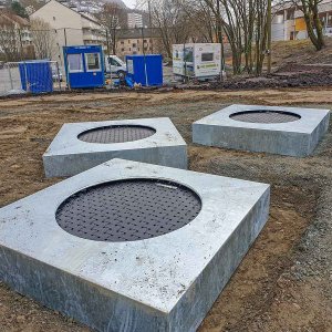 Rugdeveien Lekeplass ved Landås Skole.