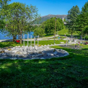 Tveiteparken Lekeplass